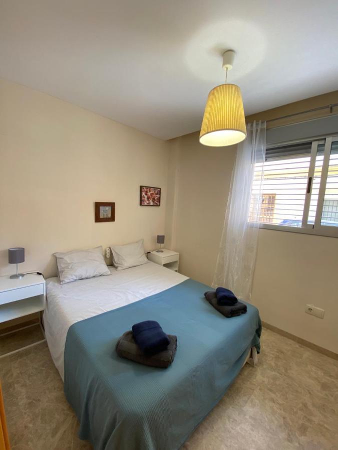 Central Apartment With Patio By Wayra Tarifa Exterior photo